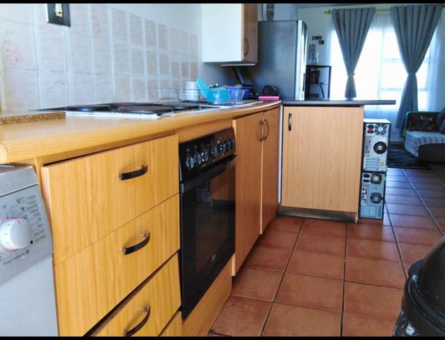 3 BEDROOM DUPLEX FOR SALE IN SUMMER GREENS